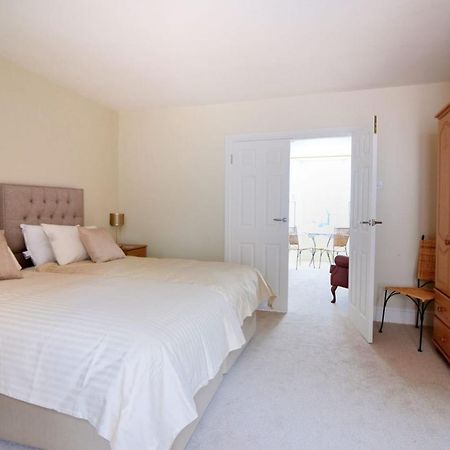 The Garden Suite Lyme Regis Exteriör bild